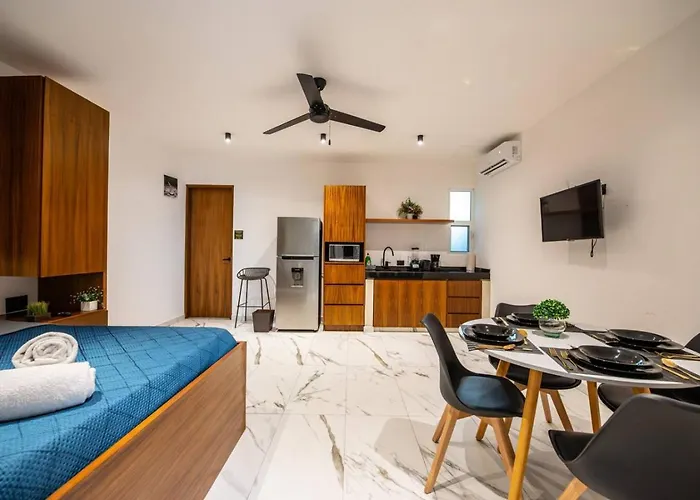 Stylish W Rooftop Pool Walk To 5th